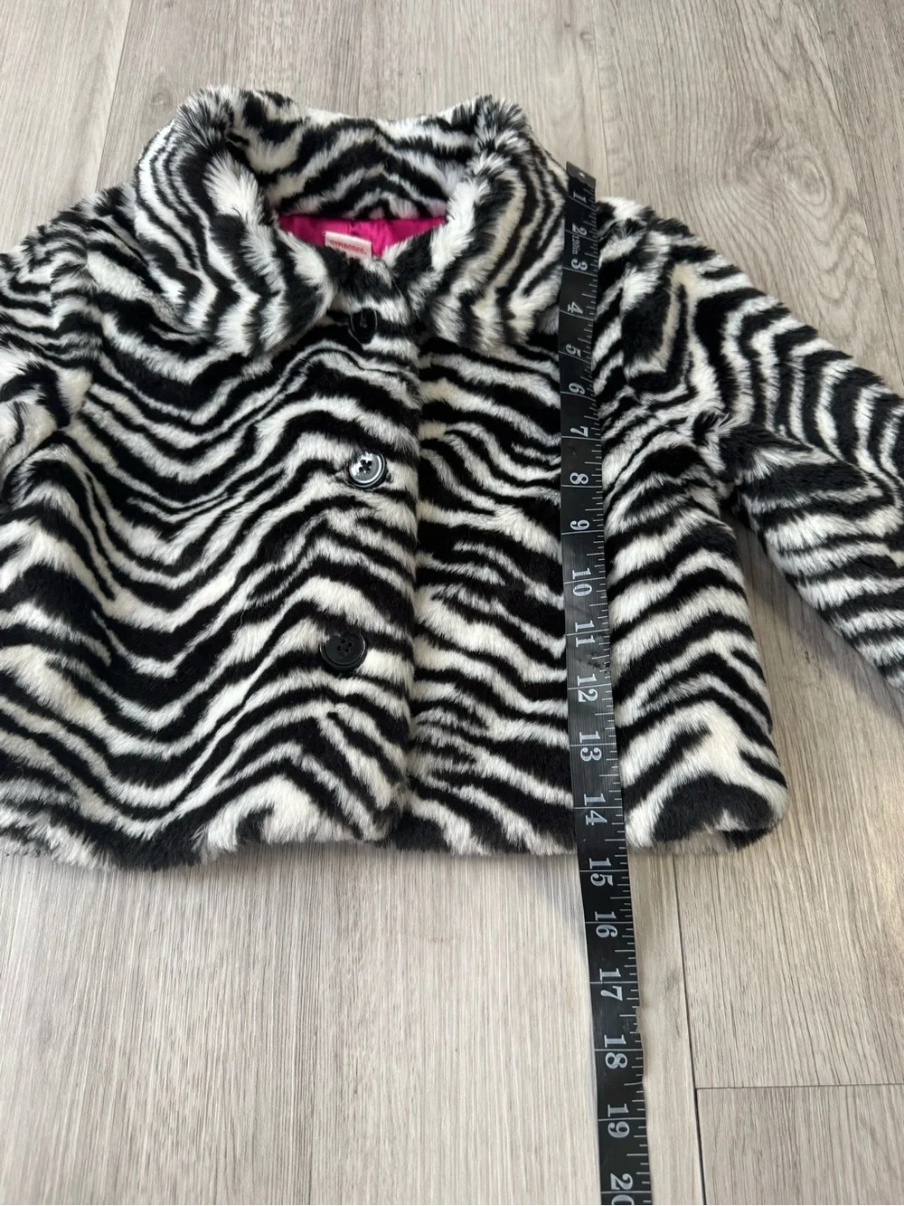 Gymboree Wild One Faux Fur Zebra Stripe Crop Coat Jacket small 5/6